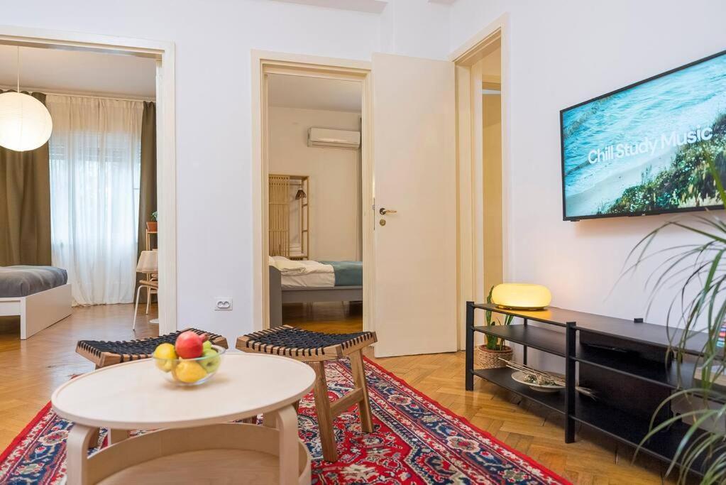 Ultra-Central University Square Apartament Apartament بوخارست المظهر الخارجي الصورة