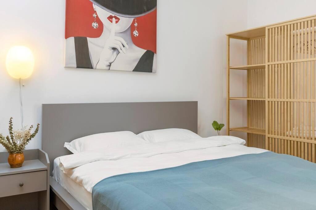 Ultra-Central University Square Apartament Apartament بوخارست المظهر الخارجي الصورة