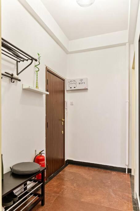 Ultra-Central University Square Apartament Apartament بوخارست المظهر الخارجي الصورة